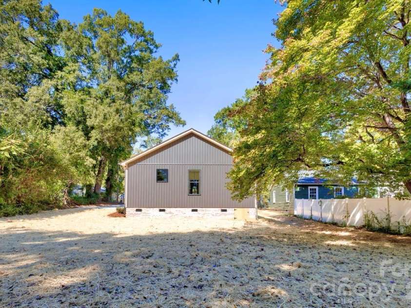 162 Shurley Street, Rock Hill, SC 29732.  MLS# CAR4436255, YatesRealty ID 58148. 