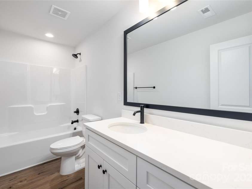 6219 Rockwell Boulevard, Charlotte, NC 28269.  MLS# CAR4244395, YatesRealty ID 5816. Representation