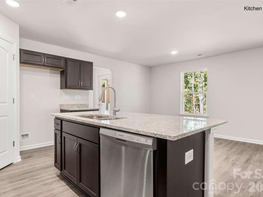 1699 Evans Drive, Lancaster, SC 29720.  MLS# CAR4437168, YatesRealty ID 58164. 