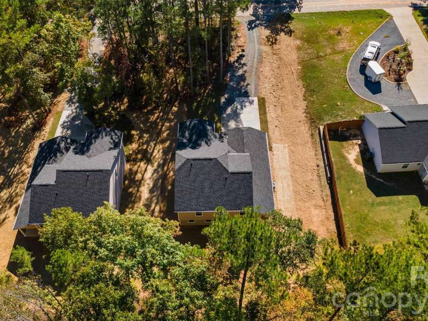 1699 Evans Drive, Lancaster, SC 29720.  MLS# CAR4437168, YatesRealty ID 58164. 