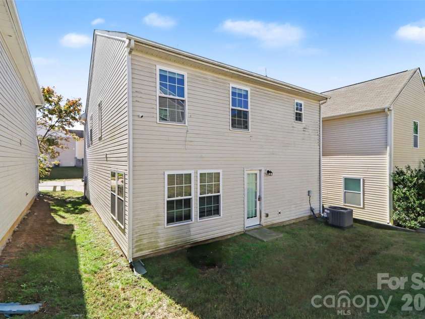249 Aershire Court, Concord, NC 28025.  MLS# CAR4436940, YatesRealty ID 58167. 