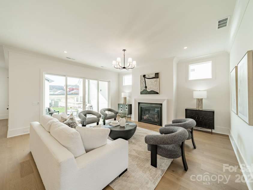 19032 Newburg Hill Road, Davidson, NC 28036.  MLS# CAR4320711, YatesRealty ID 5817. 