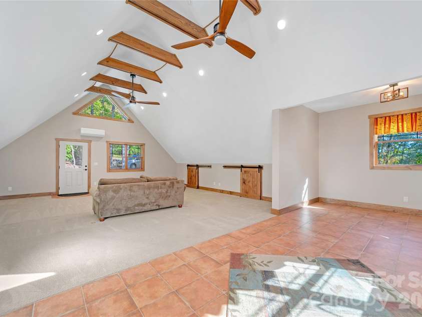 189 Breckenridge Trail, Brevard, NC 28712.  MLS# CAR4422725, YatesRealty ID 58171. 