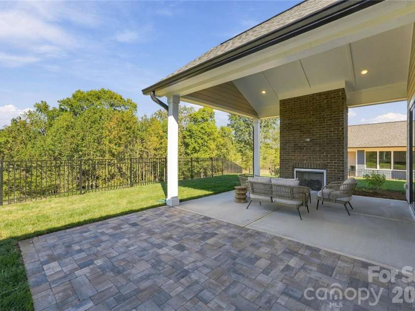 321 Westvale Drive, Locust, NC 28097.  MLS# CAR4436312, YatesRealty ID 58174. 