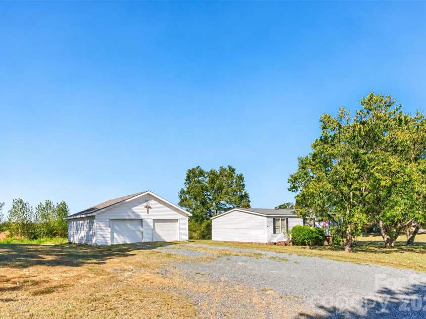 3310 Plyler Mill Road, Monroe, NC 28112.  MLS# CAR4436912, YatesRealty ID 58175. 