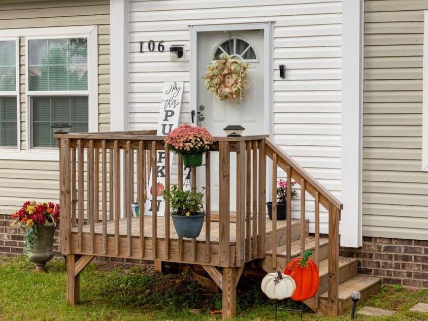 106 Ol Field Court, Lawndale, NC 28090.  MLS# CAR4436709, YatesRealty ID 58177. 