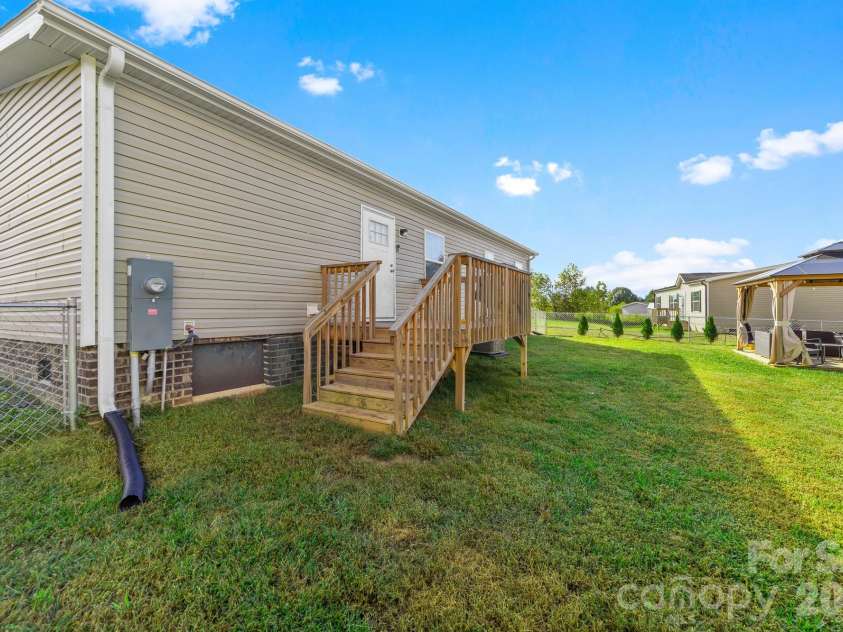 106 Ol Field Court, Lawndale, NC 28090.  MLS# CAR4436709, YatesRealty ID 58177. 