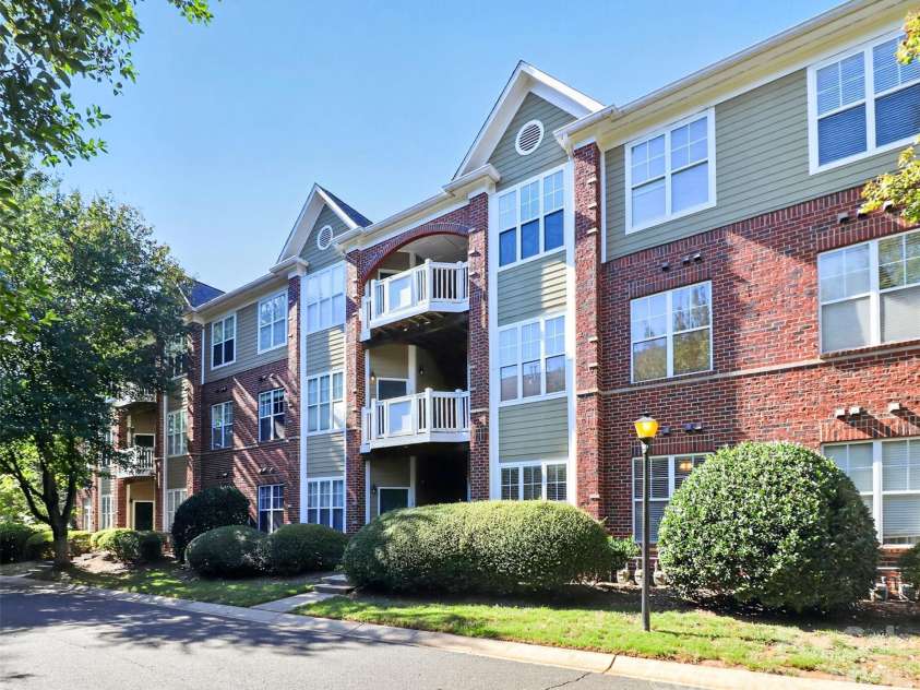 226 Torrence Street, Charlotte, NC 28204.  MLS# CAR4436359, YatesRealty ID 58189. 
