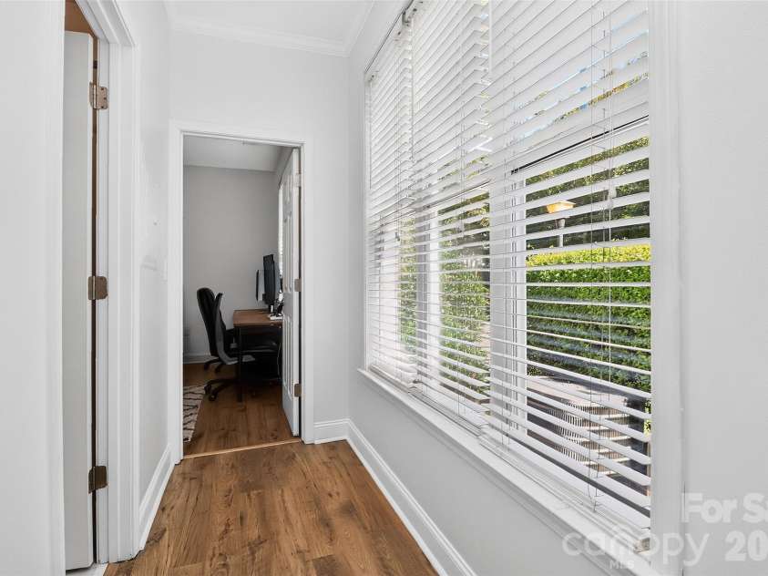 226 Torrence Street, Charlotte, NC 28204.  MLS# CAR4436359, YatesRealty ID 58189. 