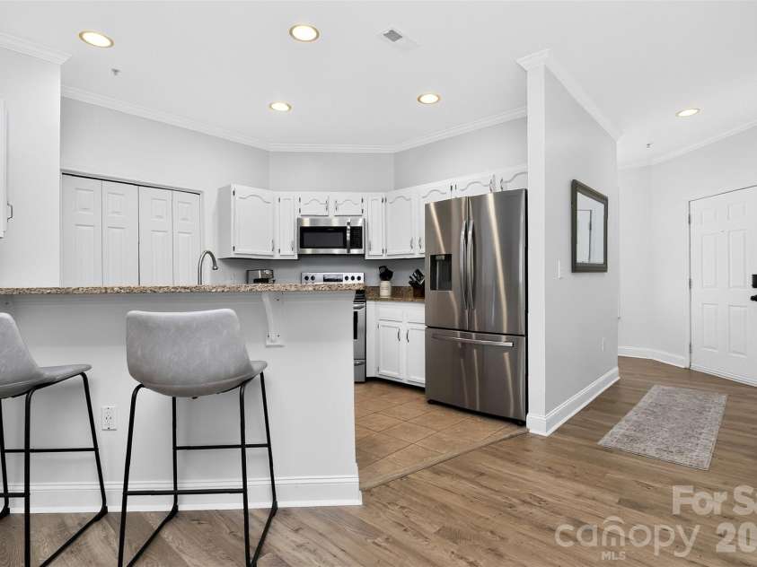 226 Torrence Street, Charlotte, NC 28204.  MLS# CAR4436359, YatesRealty ID 58189. 