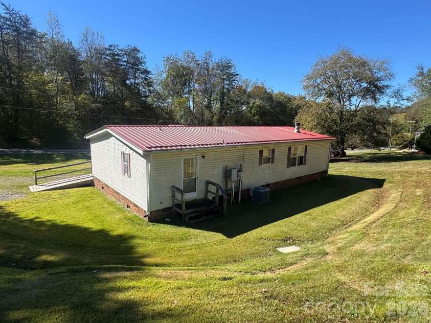 256 Brookfall Dairy Road, Elkin, NC 28621.  MLS# CAR4436424, YatesRealty ID 58190. 