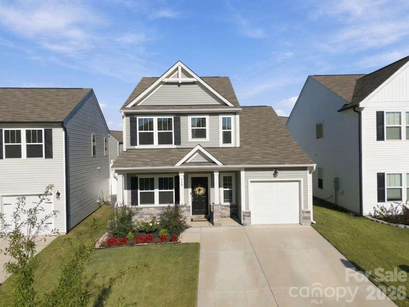 366 Bluebonnet Drive, Salisbury, NC 28146.  MLS# CAR4436270, YatesRealty ID 58192. 