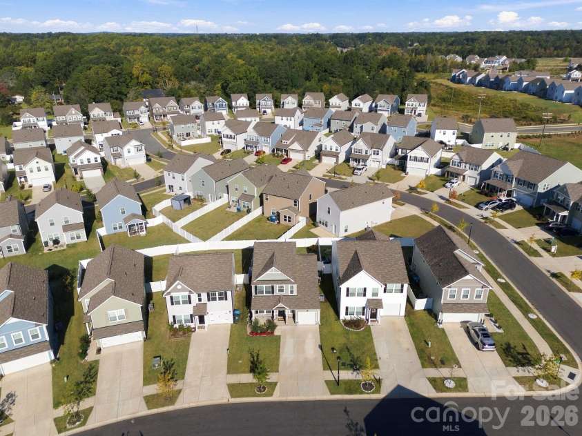 366 Bluebonnet Drive, Salisbury, NC 28146.  MLS# CAR4436270, YatesRealty ID 58192. 