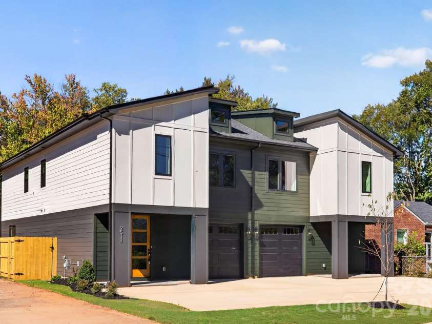2515 Grimes Street, Charlotte, NC 28206.  MLS# CAR4436362, YatesRealty ID 58193. 