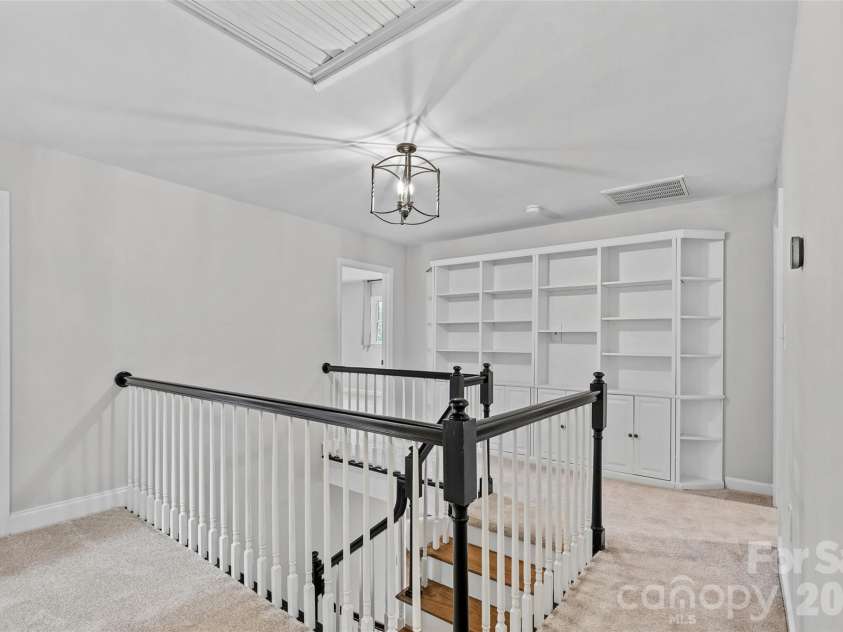 8609 Laurelwood Lane, Waxhaw, NC 28173.  MLS# CAR4436539, YatesRealty ID 58195. Second floor