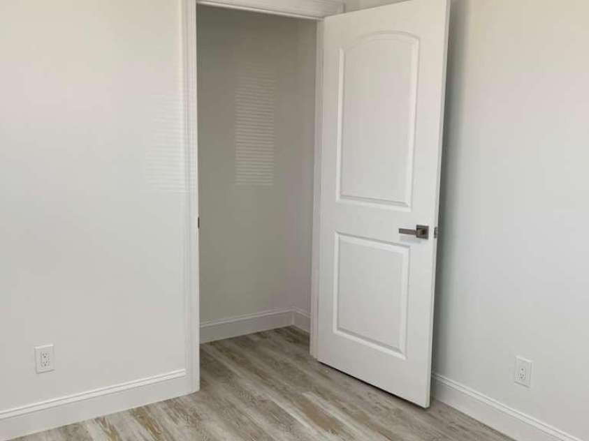 1073 Springdale Drive, Maiden, NC 28650.  MLS# CAR4330894, YatesRealty ID 582. 