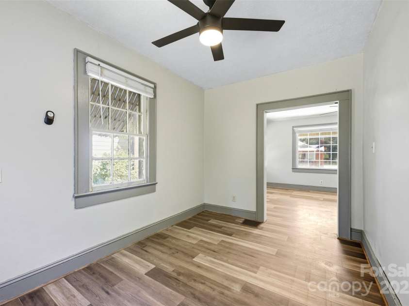 515 Suttle Street, Shelby, NC 28150.  MLS# CAR4308647, YatesRealty ID 582. 