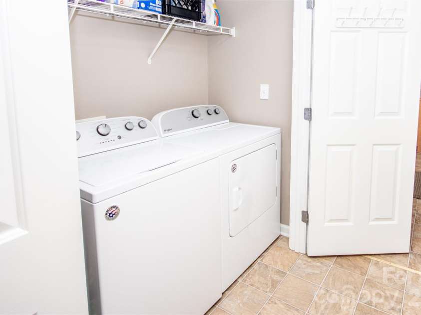 112 Chimney Ridge Lane, Statesville, NC 28625.  MLS# CAR4358303, YatesRealty ID 5820. 