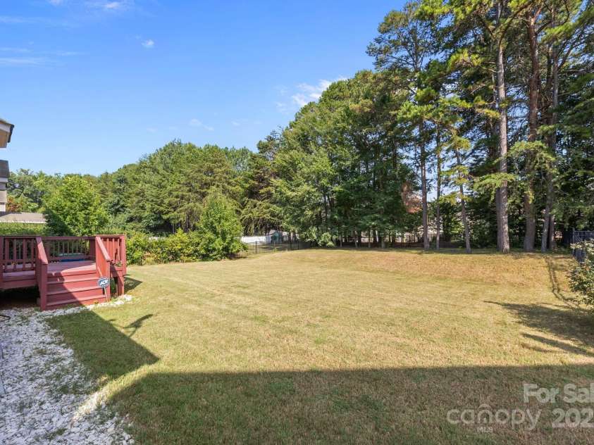 417 Stowe Road, Belmont, NC 28012.  MLS# CAR4282797, YatesRealty ID 5820. 