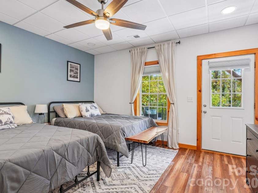 198 Eagles Drive, Boone, NC 28607.  MLS# CAR4435938, YatesRealty ID 58206. 