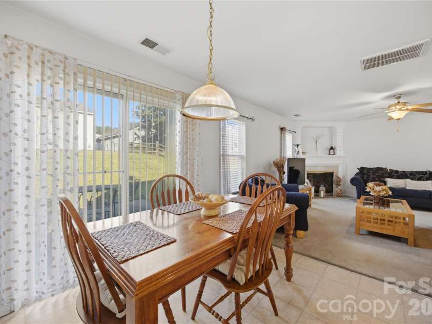 8335 Wallace Glen Drive, Charlotte, NC 28212.  MLS# CAR4435997, YatesRealty ID 58207. 