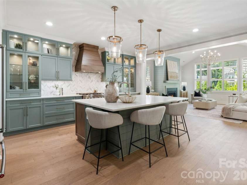 4031 Pritchard Place, Fort Mill, SC 29715.  MLS# CAR4391499, YatesRealty ID 5821. Kitchen