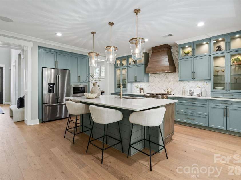 4031 Pritchard Place, Fort Mill, SC 29715.  MLS# CAR4391499, YatesRealty ID 5821. Kitchen