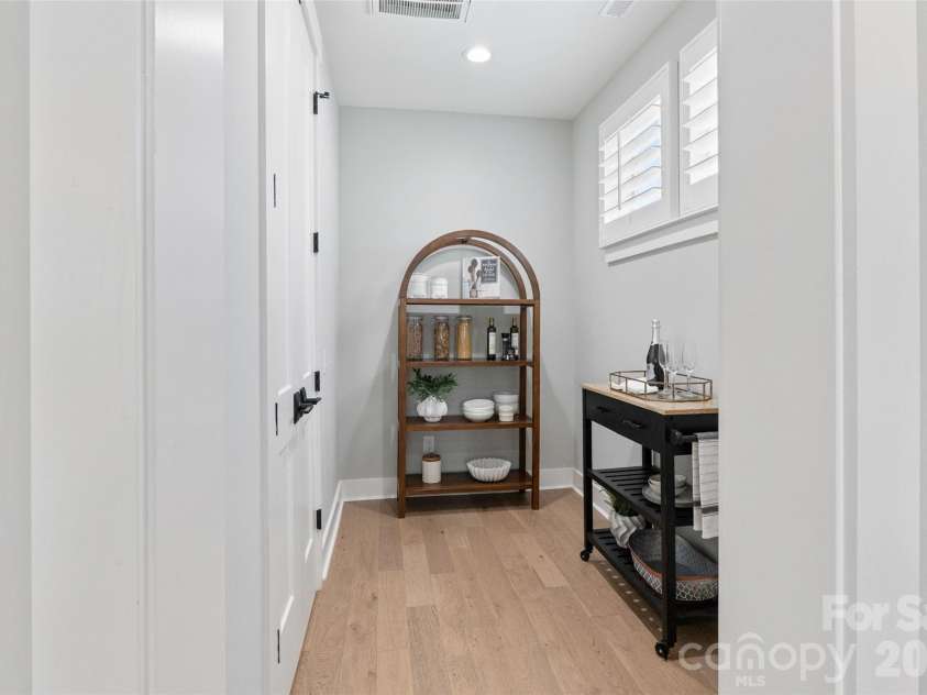 4031 Pritchard Place, Fort Mill, SC 29715.  MLS# CAR4391499, YatesRealty ID 5821. Pantry