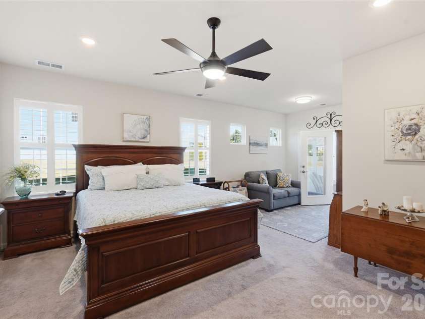 3162 Windhaven Lane, Tega Cay, SC 29708.  MLS# CAR4434420, YatesRealty ID 58210. Spacious with natural light