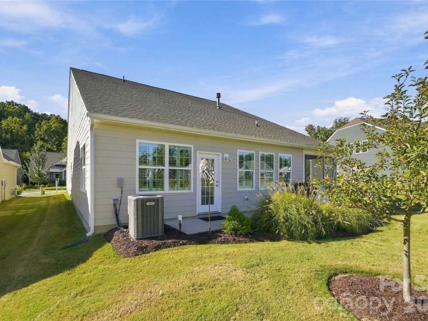 3162 Windhaven Lane, Tega Cay, SC 29708.  MLS# CAR4434420, YatesRealty ID 58210. Upgraded landscaping