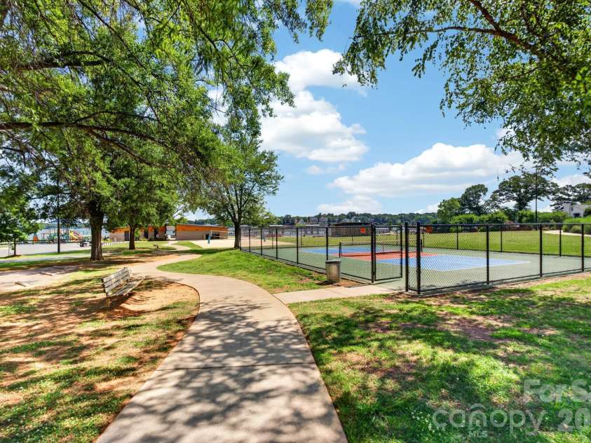 702 Painted Lady Court, Rock Hill, SC 29732.  MLS# CAR4433746, YatesRealty ID 58212. 