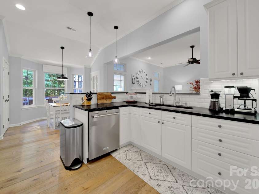 117 Doby Creek Court, Fort Mill, SC 29715.  MLS# CAR4434295, YatesRealty ID 58213. 