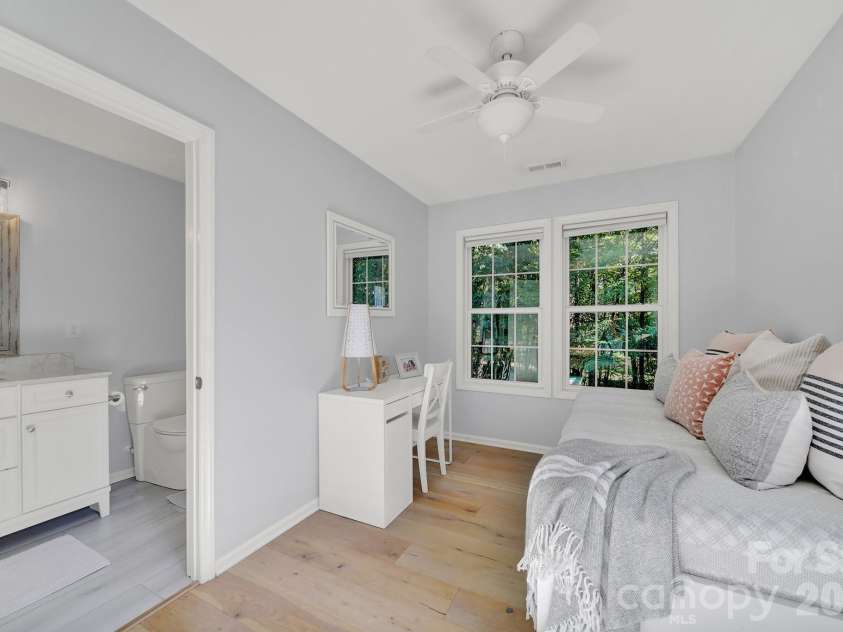 117 Doby Creek Court, Fort Mill, SC 29715.  MLS# CAR4434295, YatesRealty ID 58213. 