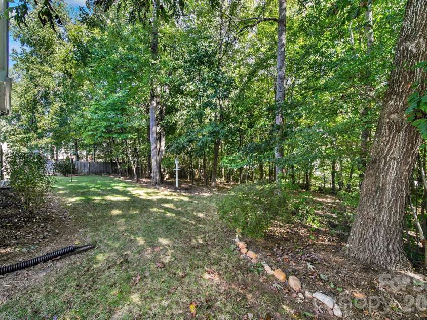 117 Doby Creek Court, Fort Mill, SC 29715.  MLS# CAR4434295, YatesRealty ID 58213. 