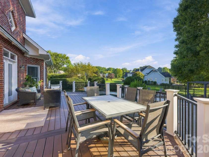 105 Kings Crest Drive, Mooresville, NC 28117.  MLS# CAR4434427, YatesRealty ID 58217. Spacious Deck