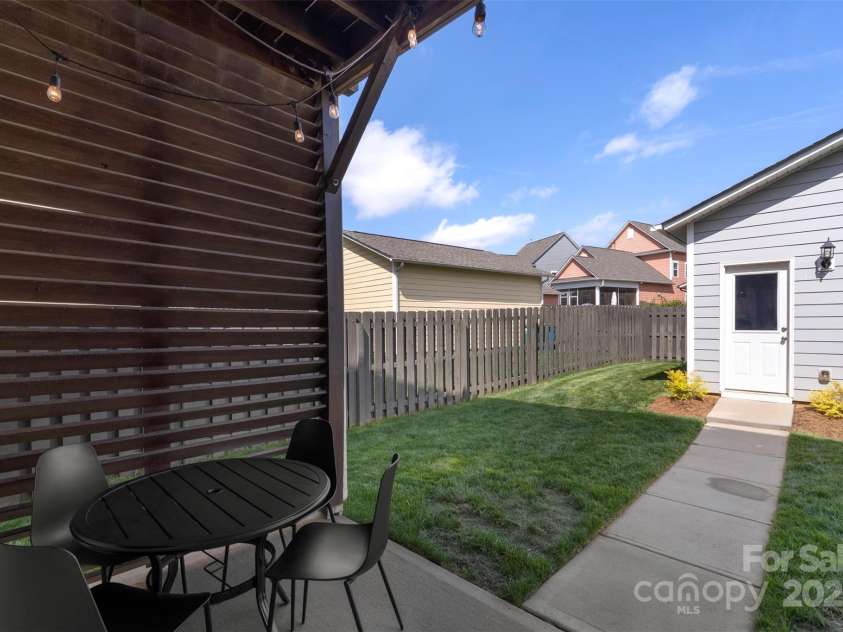 13813 Jacks Lane, Pineville, NC 28134.  MLS# CAR4244349, YatesRealty ID 5822. 