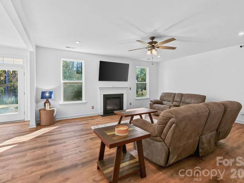 2036 Sweet Magnolia Lane, Clover, SC 29710.  MLS# CAR4427501, YatesRealty ID 58220. 