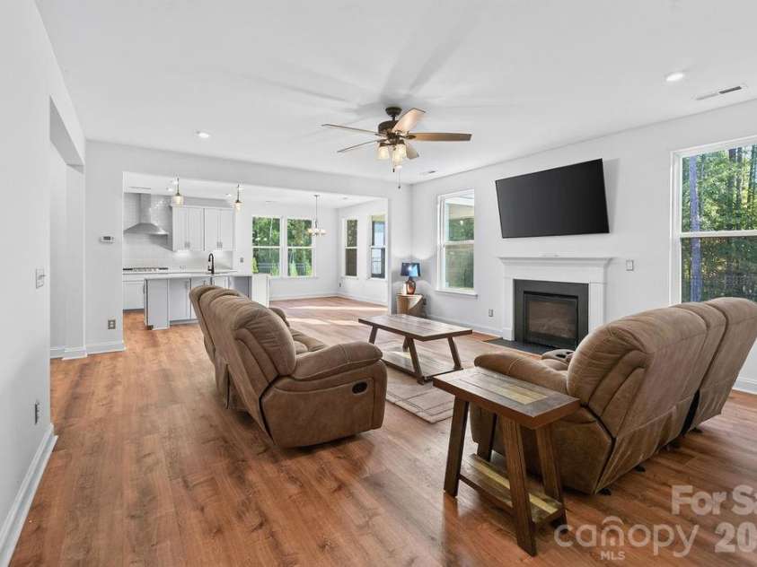 2036 Sweet Magnolia Lane, Clover, SC 29710.  MLS# CAR4427501, YatesRealty ID 58220. 