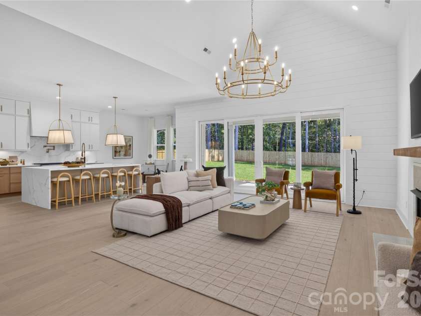 215 Smithfield Drive, Charlotte, NC 28270.  MLS# CAR4435405, YatesRealty ID 58221. 