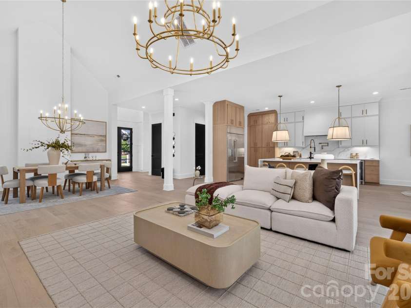 215 Smithfield Drive, Charlotte, NC 28270.  MLS# CAR4435405, YatesRealty ID 58221. 