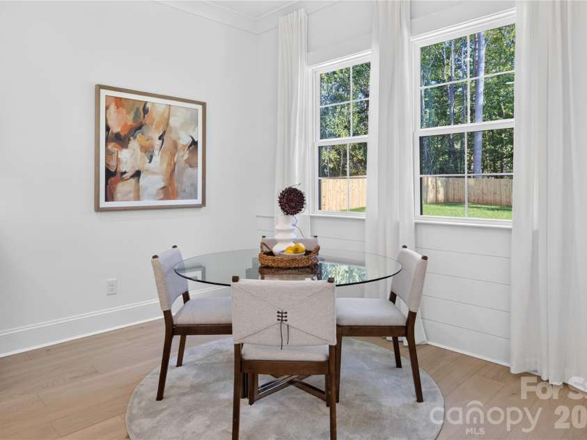 215 Smithfield Drive, Charlotte, NC 28270.  MLS# CAR4435405, YatesRealty ID 58221. 