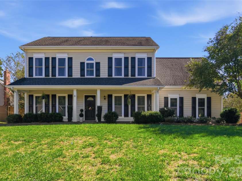 107 White Branch Court, Fort Mill, SC 29715.  MLS# CAR4434853, YatesRealty ID 58222. 