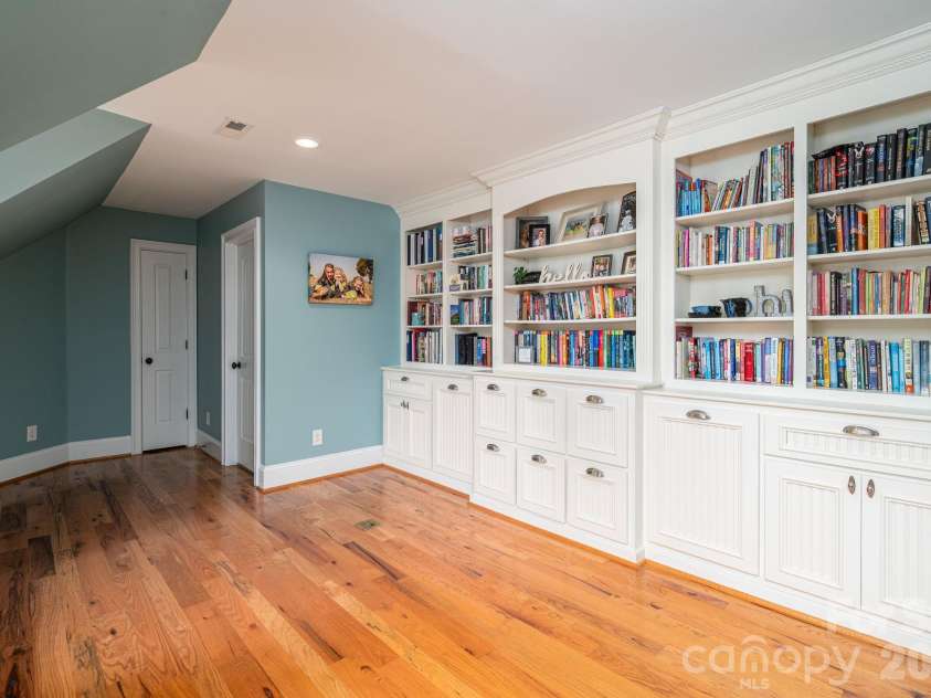 2750 Arbor Hills Drive, Lincolnton, NC 28092.  MLS# CAR4426870, YatesRealty ID 58224. Flex Space Upstairs