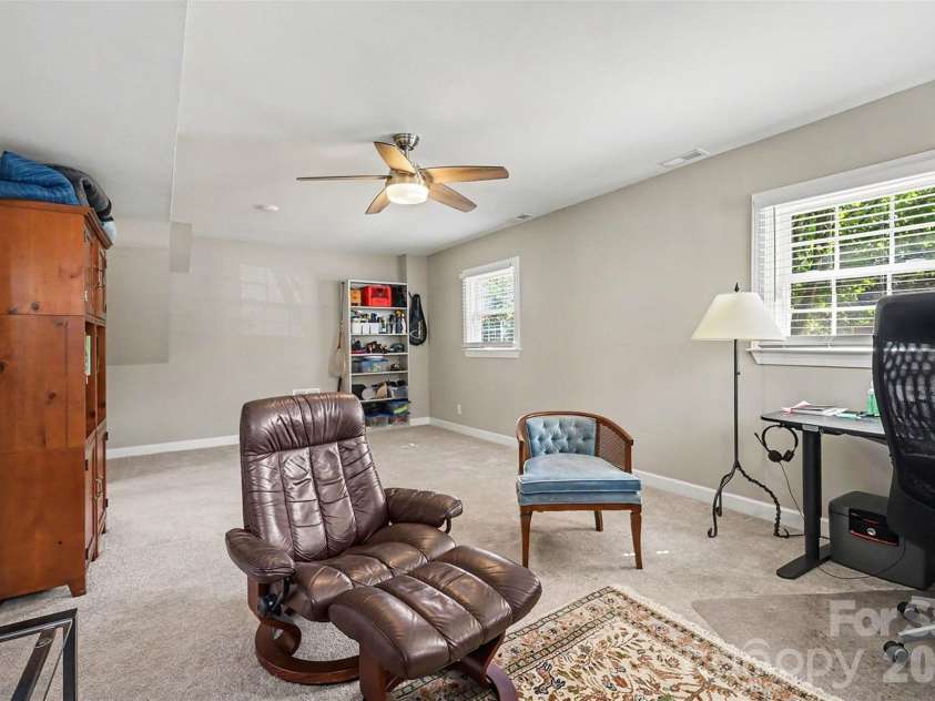 5621 Alanhurst Place, Charlotte, NC 28217.  MLS# CAR4424544, YatesRealty ID 58226. Den