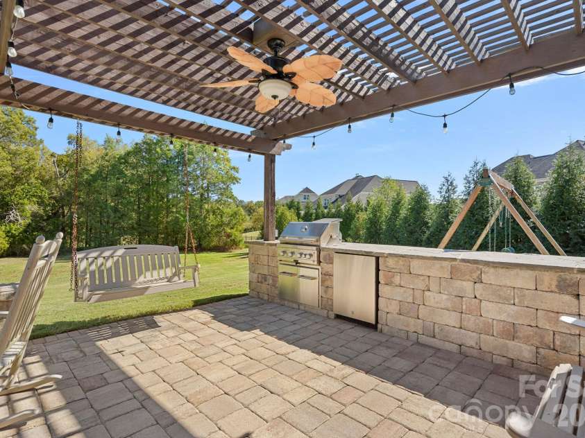 8322 Marigold Place, Harrisburg, NC 28075.  MLS# CAR4434976, YatesRealty ID 58227. 