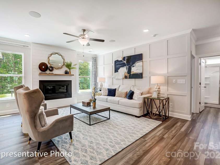 8611 Frank Grier Road, Charlotte, NC 28215.  MLS# CAR4280571, YatesRealty ID 5823. 