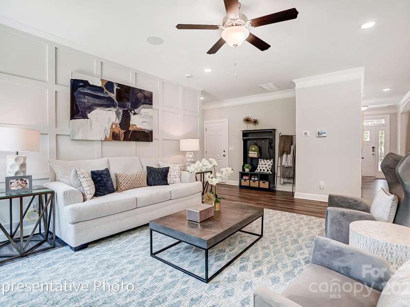 8611 Frank Grier Road, Charlotte, NC 28215.  MLS# CAR4280571, YatesRealty ID 5823. 