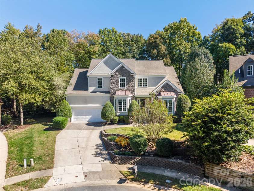 5705 Kinglet Lane, Charlotte, NC 28269.  MLS# CAR4436493, YatesRealty ID 58238. 