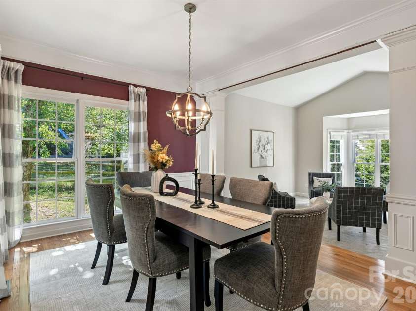 5705 Kinglet Lane, Charlotte, NC 28269.  MLS# CAR4436493, YatesRealty ID 58238. 