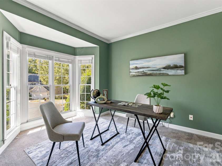 5705 Kinglet Lane, Charlotte, NC 28269.  MLS# CAR4436493, YatesRealty ID 58238. 